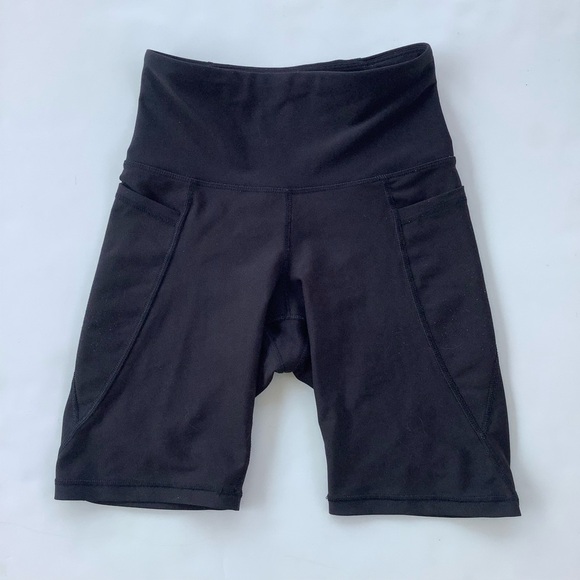 Old Navy Black Powersoft High Rise Bike Shorts - Picture 1 of 4